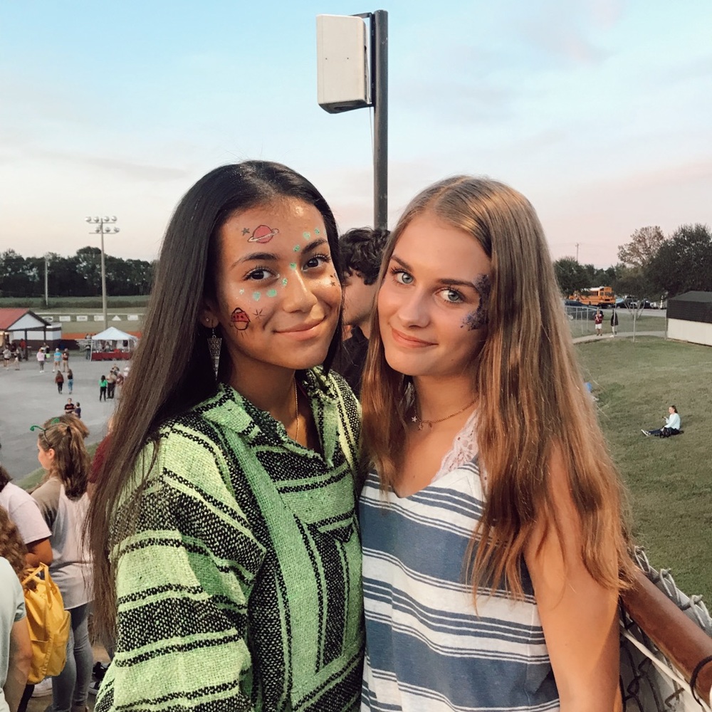 Meet your Posher, Olivia